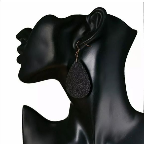Black Tear Drop Leather Earrings - Picture 3 of 7